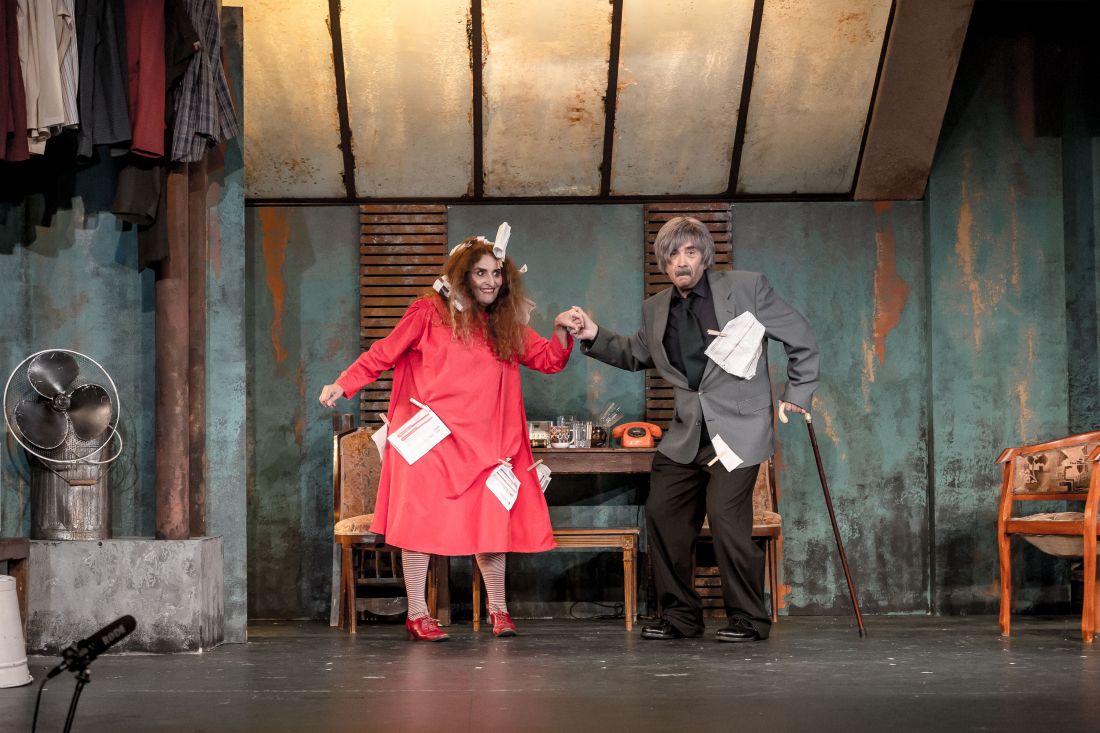 «Α-πε-λπι-σί-το», η επιθεώρηση δωματίου του Λάκη Λαζόπουλου, ξανά στην Αθήνα!