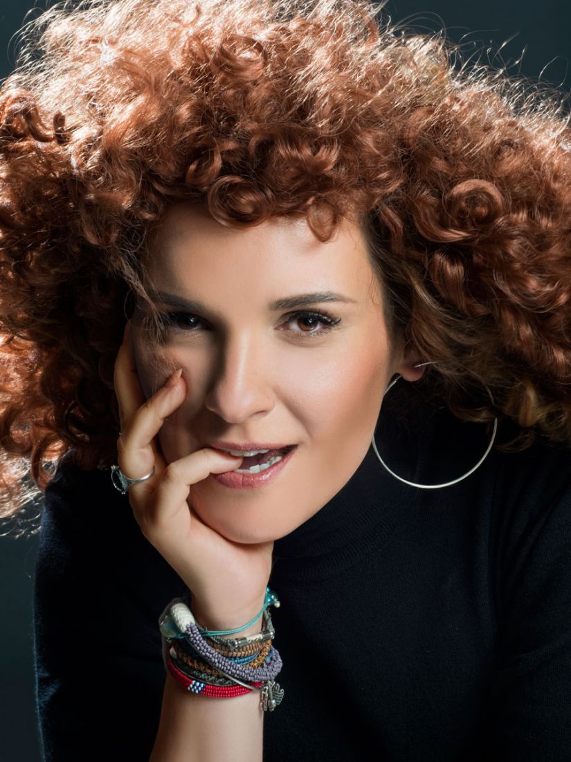 “Αξόδευτους Έρωτες” τραγουδά στο Μαρούσι, η Μαρούλα Κασκαβέλη…