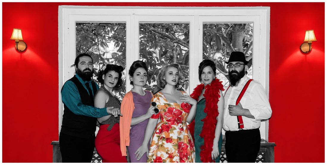 “Αμπαζούρ – Χωρίς Σελοφάν” στο θέατρο Άβατον