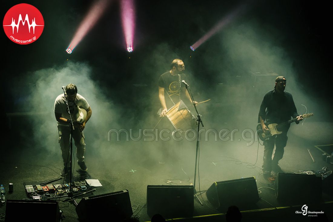 Στο live των Θραξ Πανκc μάθαμε τι είναι «Πανκοπανηγυροψυχεδέλεια»!