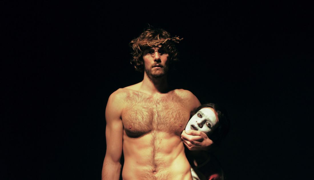 Ο Μπολιβάρ επιστρέφει στο Θέατρο του Νέου Κόσμου…