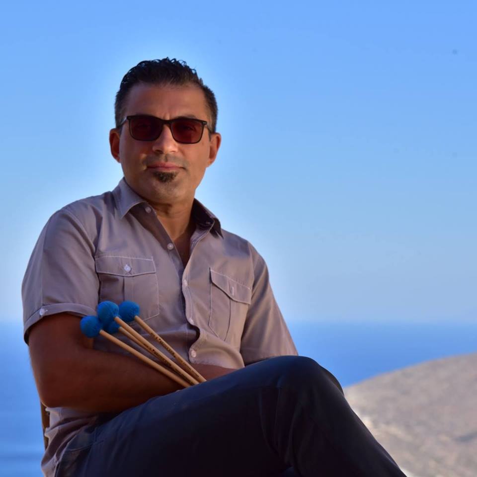 Ο Χρήστος Ραφαηλίδης στο Κελάρι, με την Ανδριάνα Μπάμπαλη και τον Δημήτρη Καλαντζή…