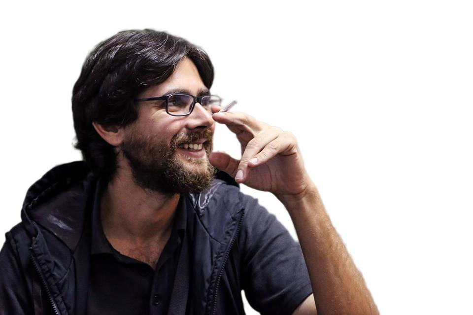 Ο Σείριος Σαββαΐδης παρουσιάζει το album «Μώλυ» live στην Αθήνα…