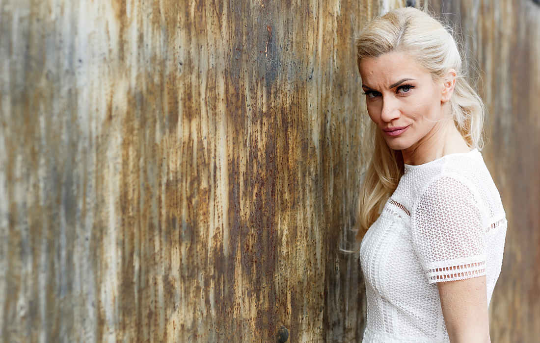 Η Μάγδα Πένσου «από την ψυχή… ώς την ψυχή», ερμηνεύει μεγάλους δημιουργούς!