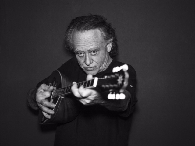 Ο Νίκος Καλογερόπουλος στη Σφίγγα!