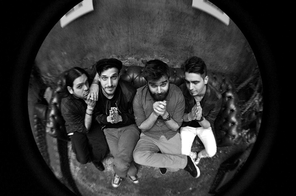 Amantes Amentes – “Πες μου πώς”