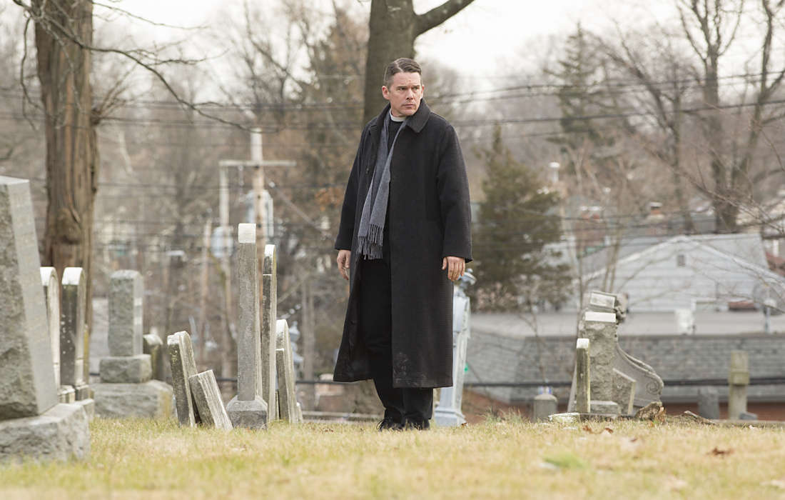 Είδαμε και σχολιάζουμε: “Ακρότητες”