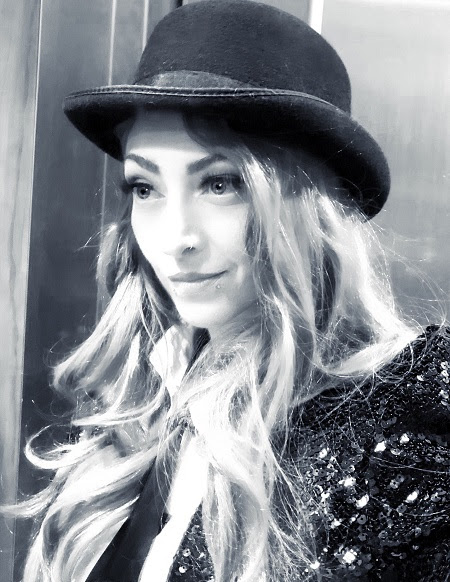 Jenny Walnut – “Ζωή”