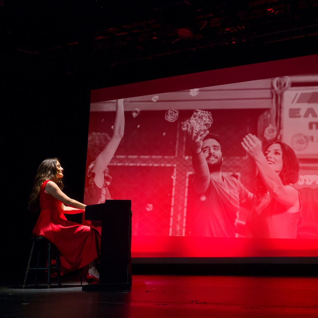 Λήδα Μανιατάκου – “Περατζάδα”