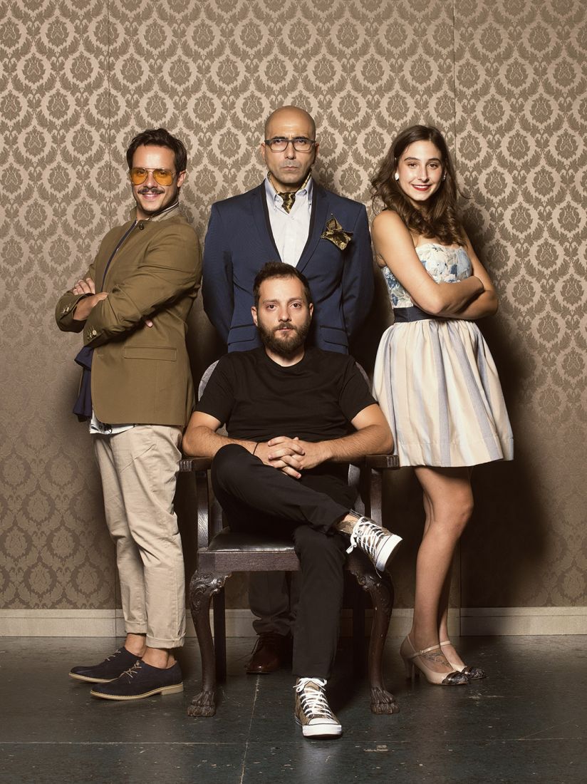 «Cock» του Μάικ Μπάρτλετ, σε σκηνοθεσία Μίνωα Θεοχάρη, στο θέατρο «Αθηνών»!