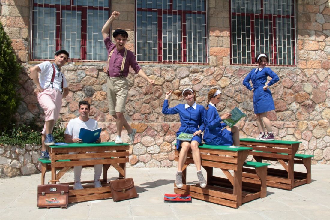 “Ένα παιδί μετράει τ’άστρα”, στο θέατρο Ακροπόλ, με πρωταγωνιστή τον Θανάση Βισκαδουράκη…