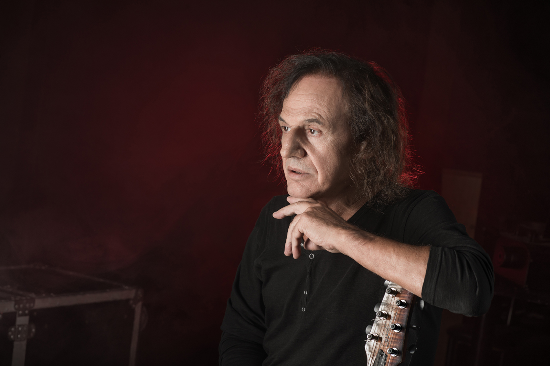 “…Κράτα ρε φίλε γερά…”, έρχεται ο Βασίλης στο Ανοιχτό θέατρο Συκεών!