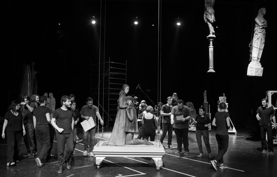 “Απόψε Αυτοσχεδιάζουμε”… για πρώτη φορά στο Εθνικό Θέατρο, σε σκηνοθεσία Δημήτρη Μαυρίκιου…