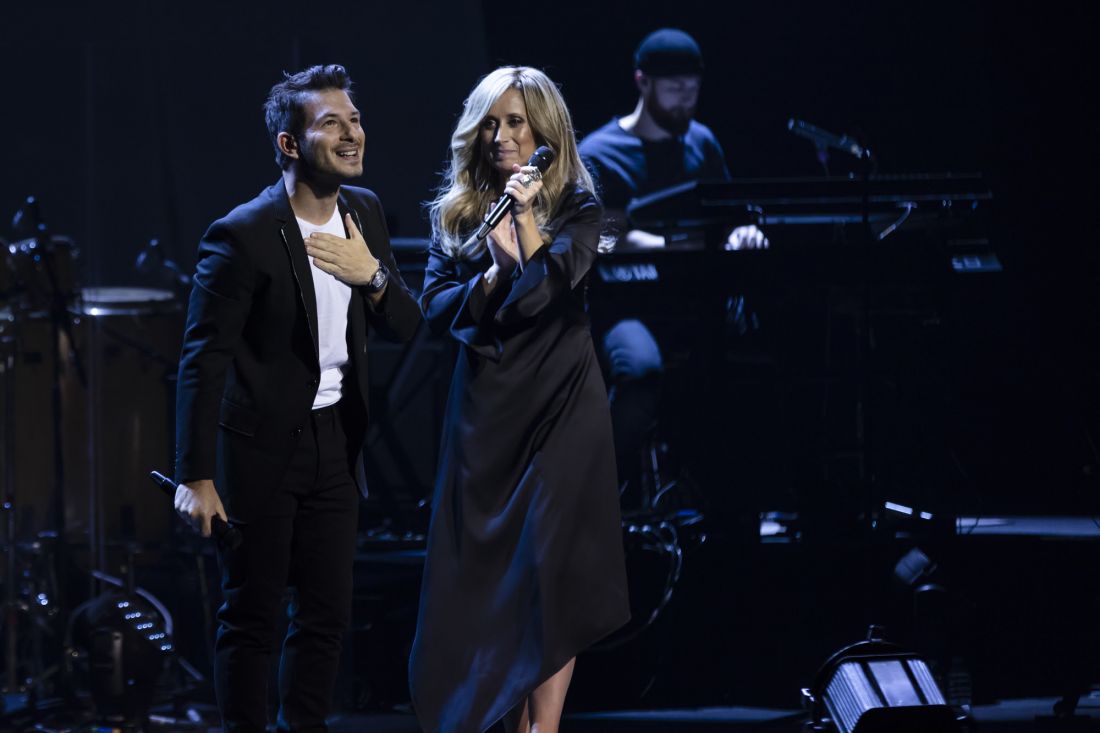 Μάγεψε ο Γιώργος Περρής στις συναυλίες της Lara Fabian!