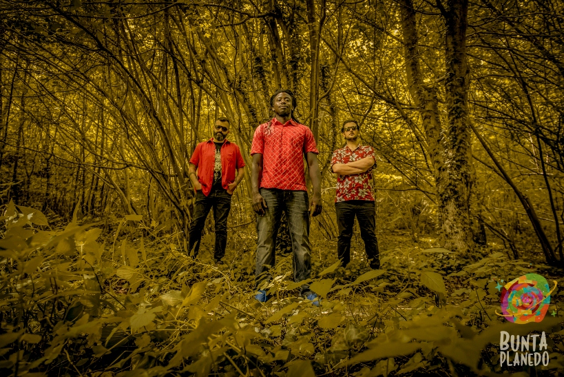 Bunta Planedo – “Το κύμα”