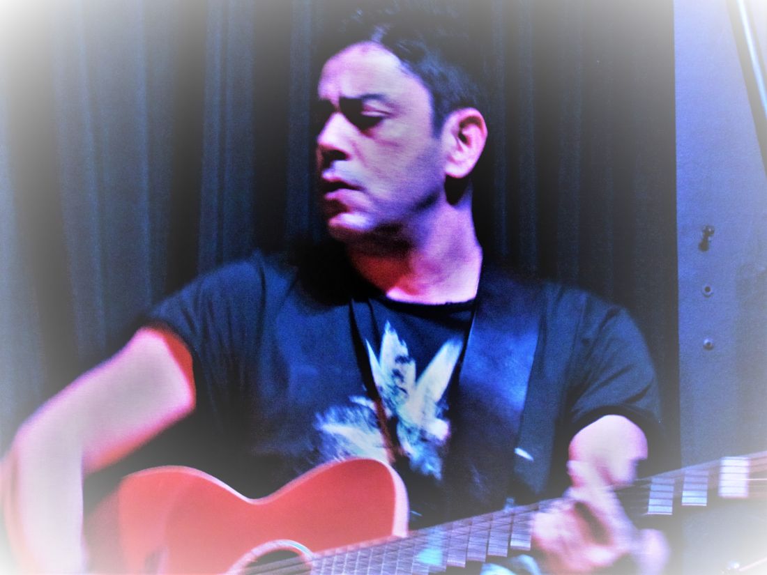 O Λευτέρης Λαγγούσης στο Μουσικό Κουτί