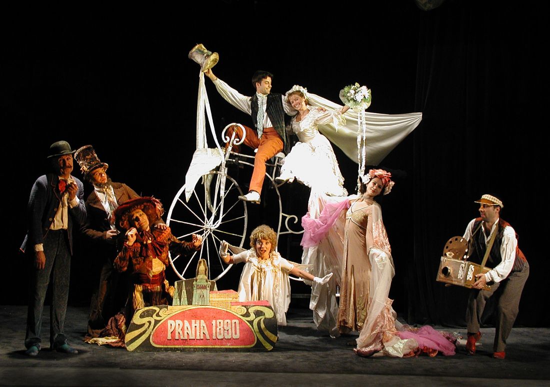 Το Μαύρο Θέατρο της Πράγας θα παρουσιάσει μια “Ανθολογία” παραμυθιών, στο Christmas Theater!