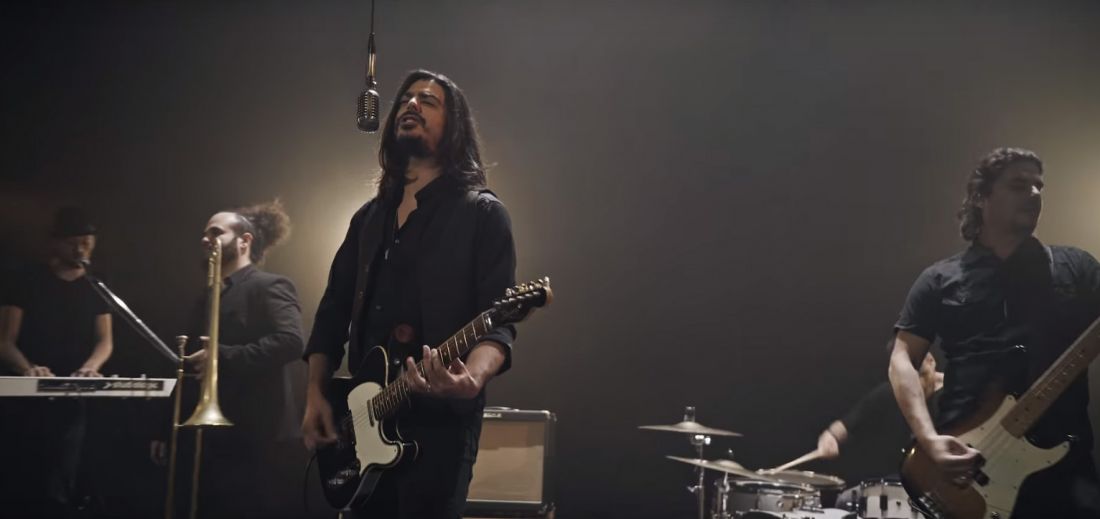 Παύλος Συνοδινός – “Η Αθήνα σού έπεφτε μικρή”