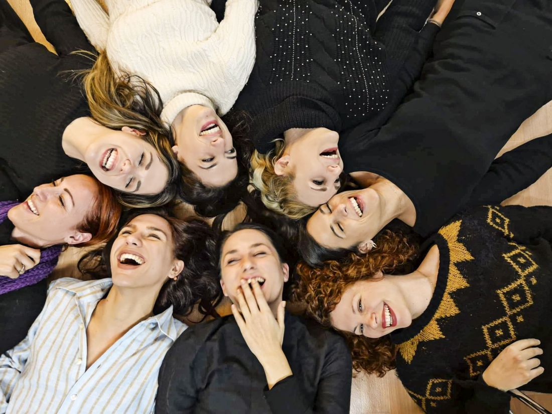 “Cagebirds”, μια ιδιαίτερη παράσταση στο θέατρο Αλκμήνη…