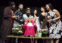 Άπειρες στιγμές γέλιου στο «Ροδάκινο Κομπόστα»!