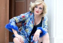 Η “Ρένα” Υρώ Μανέ, θα γυρίσει την Ελλάδα αυτό το καλοκαίρι… Δείτε τους σταθμούς της περιοδείας της