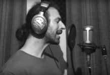 Νίκος Βενετάκης – “Άσε με”