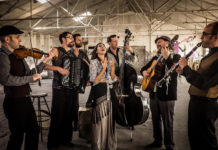 Η Barcelona Gipsy balKan Orchestra θα ενώσει πολιτισμούς και μουσικές στην Τεχνόπολη!