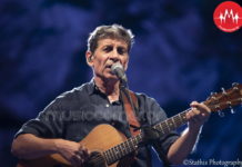 Και δεύτερο acoustic live για τον Σωκράτη Μάλαμα, αυτή τη φορά στο Βεάκειο!