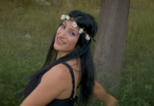 Ζωή Μουράτογλου – “Στα δικά μας τα μέρη”