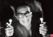 Η Λίνα Νικολακοπούλου συναντά τη “γενιά” των τραγουδιών της, στη Δραπετσώνα!