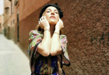 Γιάννα Τερζή – “Λόγια όμορφα”