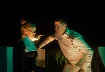 «Όνειρο Καλοκαιρινής Νύχτας» στο ανακαινισμένο Θέατρο Βεάκη!