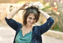 Η Σοφία Ανδριανού με διαφορετικούς καλεσμένους κάθε Κυριακή στο Γυάλινο UpStage!