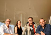 “Ωραία που ‘ν’ η Κυριακή”… στο Tivoli live