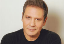 Ο Μιχάλης Δημητριάδης στη μουσική σκηνή Χαμάμ