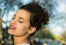 Η Μυρτώ Βασιλείου live στον Σταυρό του Νότου Club