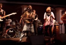 Οι Los Dos o Más παρουσιάζουν την πρώτη τους δισκογραφική δουλειά στο six d.o.g.s