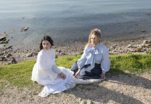 Το αριστούργημα του Άντον Τσέχωφ, “Η Κυρία με το Σκυλάκι”, διασκευάζεται για τη σκηνή του Θεάτρου ΕΞΑΡΧΗΣ