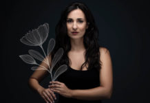 Το “Πρώτο βλέμμα”, μια καθαρά γυναικεία υπόθεση, το νέο album της Ευτυχίας Μητρίτσα!