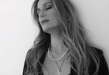 Δέσποινα Ολυμπίου – “Μη σκεφτείς ξανά”