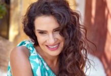 Η Κλεονίκη Δεμίρη δηλώνει πως “Όλα θα πάνε μια χαρά” και βγαίνει σε περιοδεία!