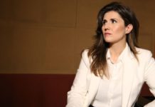 Σοφία Μάνου – “Κάνε κουράγιο Ελλάδα μου”