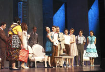 Live streaming για το νοσταλγικό “Φεγγάρι από Χαρτί”…