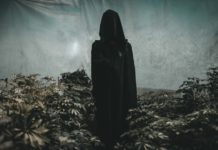 Σπύρος Αποστόλου feat. Ναταλία Ρασούλη – “Άβολα όνειρα”