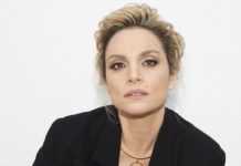 Ελεωνόρα Ζουγανέλη – “Σταθερό”