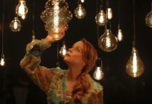 Επιπλέον παράσταση | “Ο Γυάλινος Κόσμος” κάνει πρεμιέρα σε live streaming, από το Εθνικό Θέατρο!