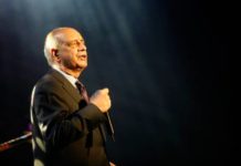 Online μετάδοση της συναυλίας του Δημήτρη Μητροπάνου στο Ηρώδειο, από το 2009…