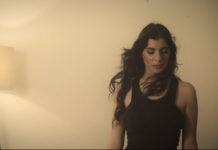 Νέο video clip ετοίμασε η Άννα Κατσούλη, για το τραγούδι της «Μόνο να ‘ρθεις»