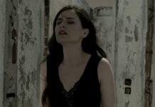 Αλεξάνδρα Κόνιακ – “Μόνο εσένα”