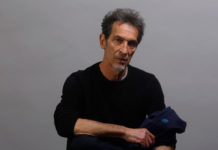 Κυκλοφορεί ο νέος δίσκος του Γιάννη Μήτση «Σύννεφα παντού»